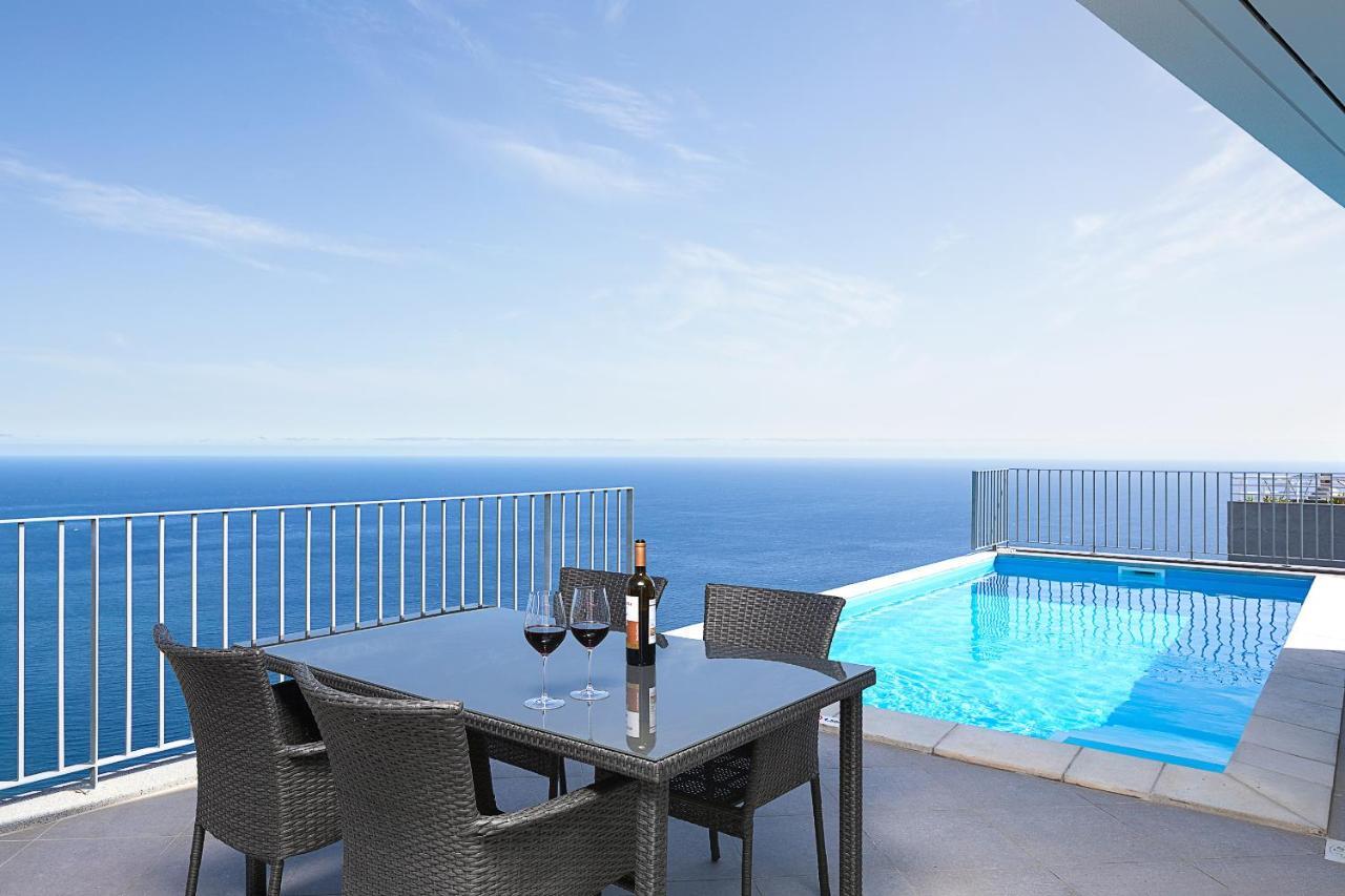 Peak A Boo Private Heated Pool And Private Parking Villa Camara de Lobos Ngoại thất bức ảnh